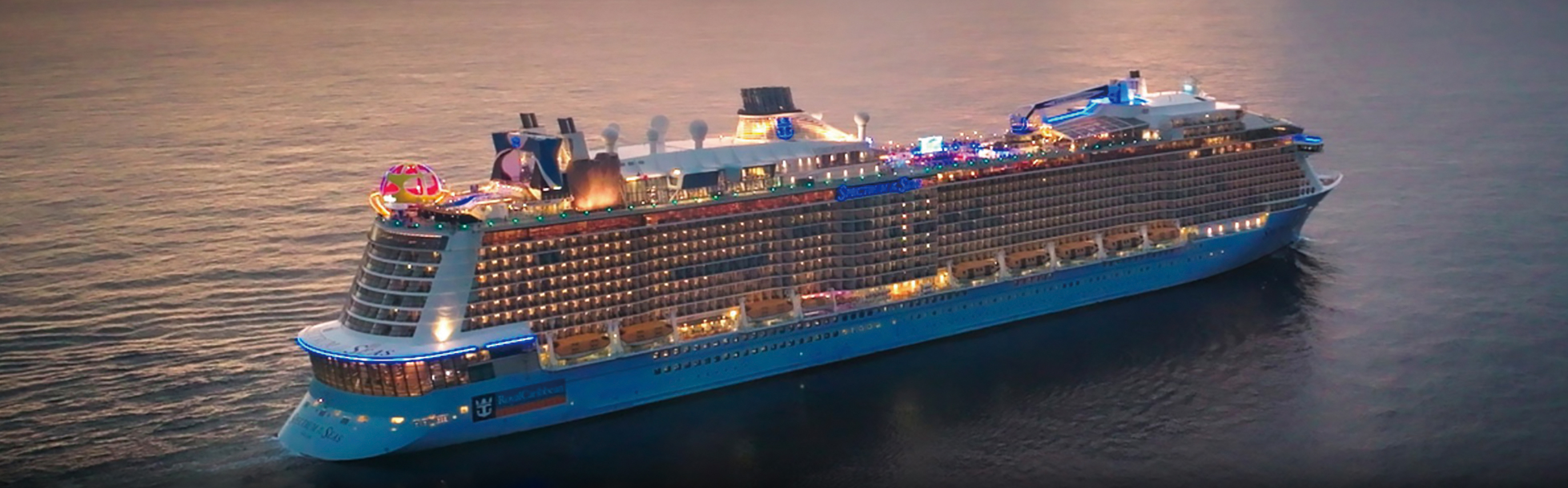 皇家加勒比海郵輪－海洋光譜號 移動的海上行宮 結合多元休閒娛樂